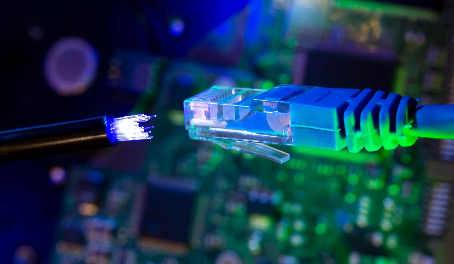 Optical Fiber Transmission Technology